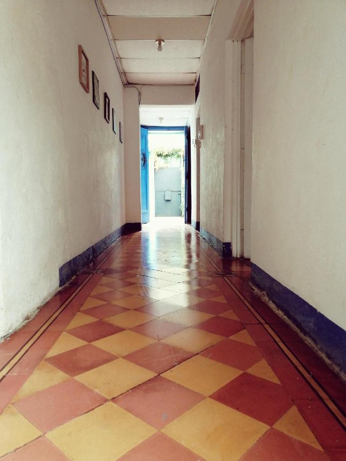 4 Grados Hostel Guatemala City Bagian luar foto