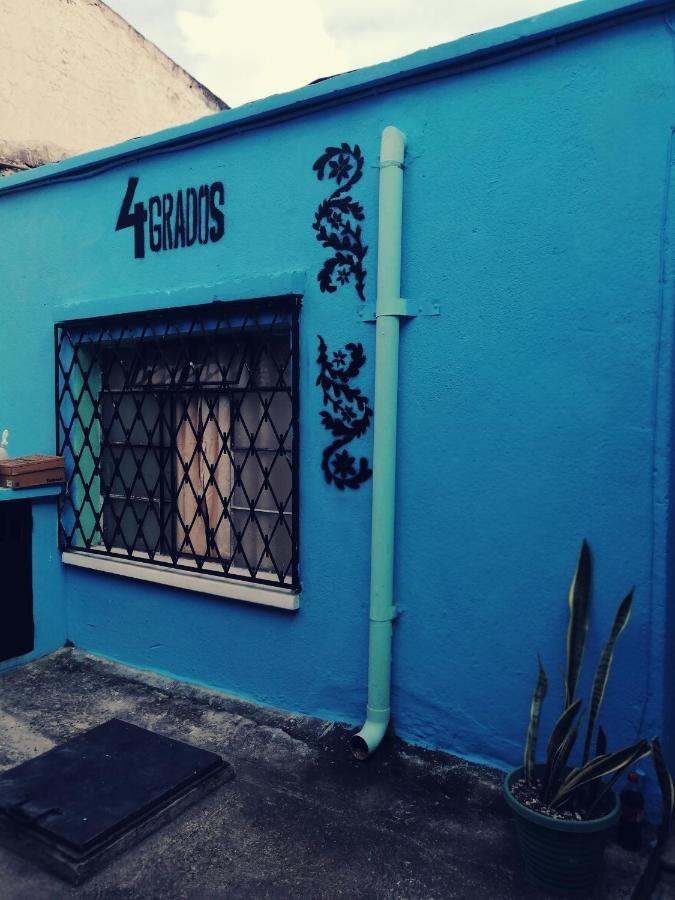 4 Grados Hostel Guatemala City Bagian luar foto