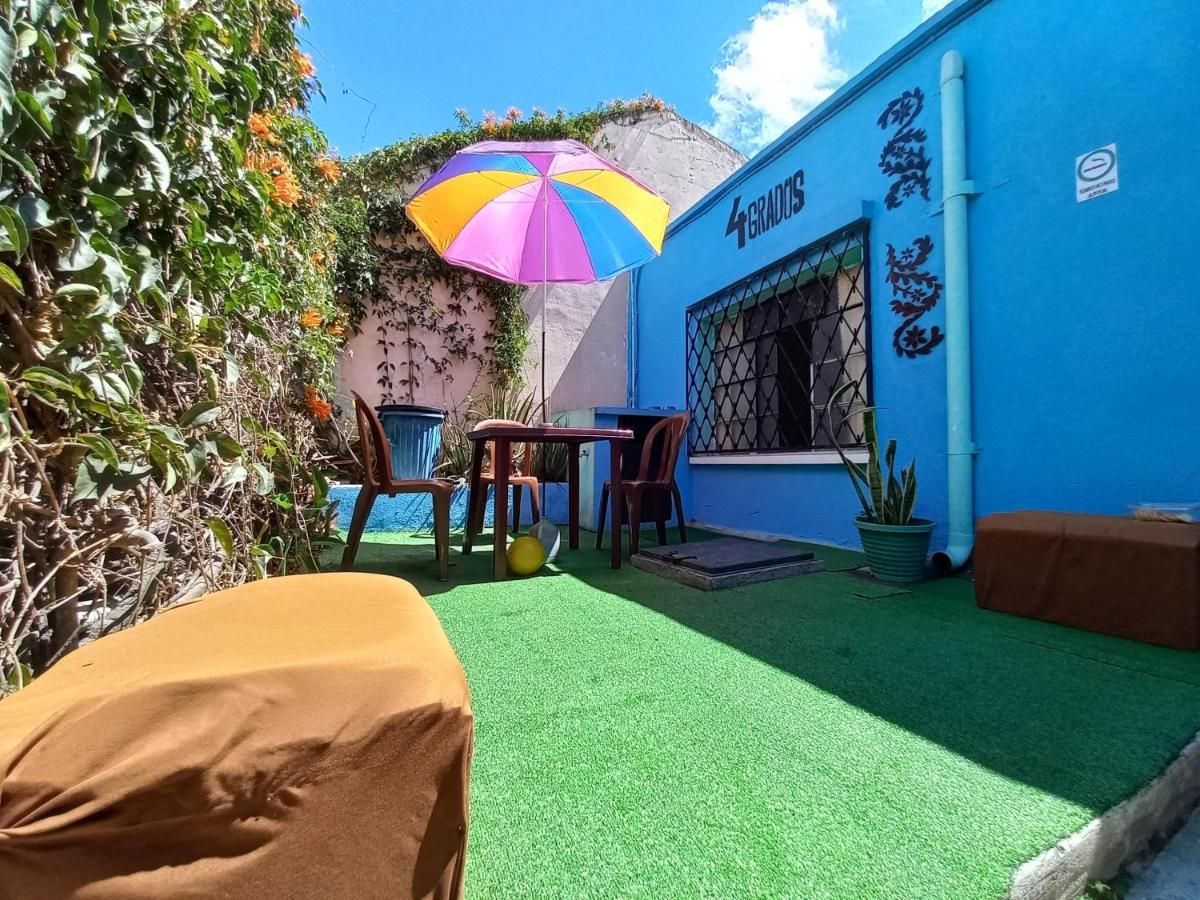 4 Grados Hostel Guatemala City Bagian luar foto